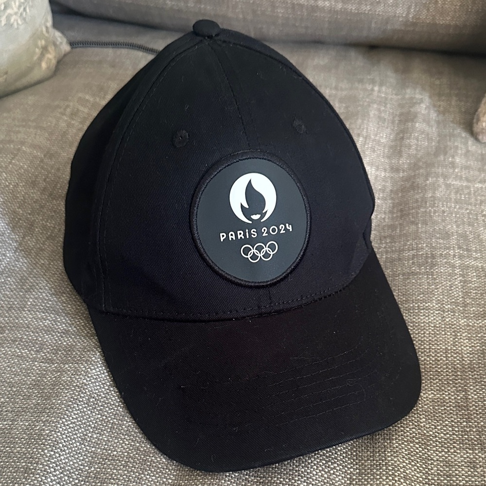 Black Paris 2024 Olympics Baseball Cap One Size adjustable.